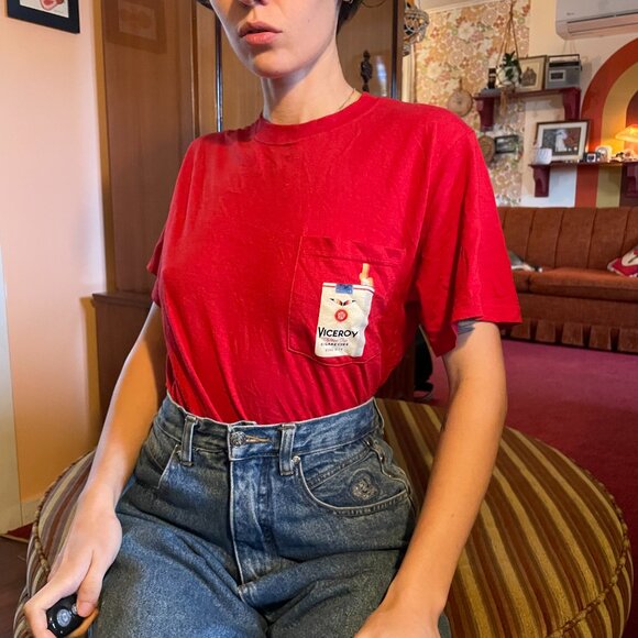 Mac Demarco RARE weird summer print cotton Viceroy pocket tee! - Picture 4 of 14